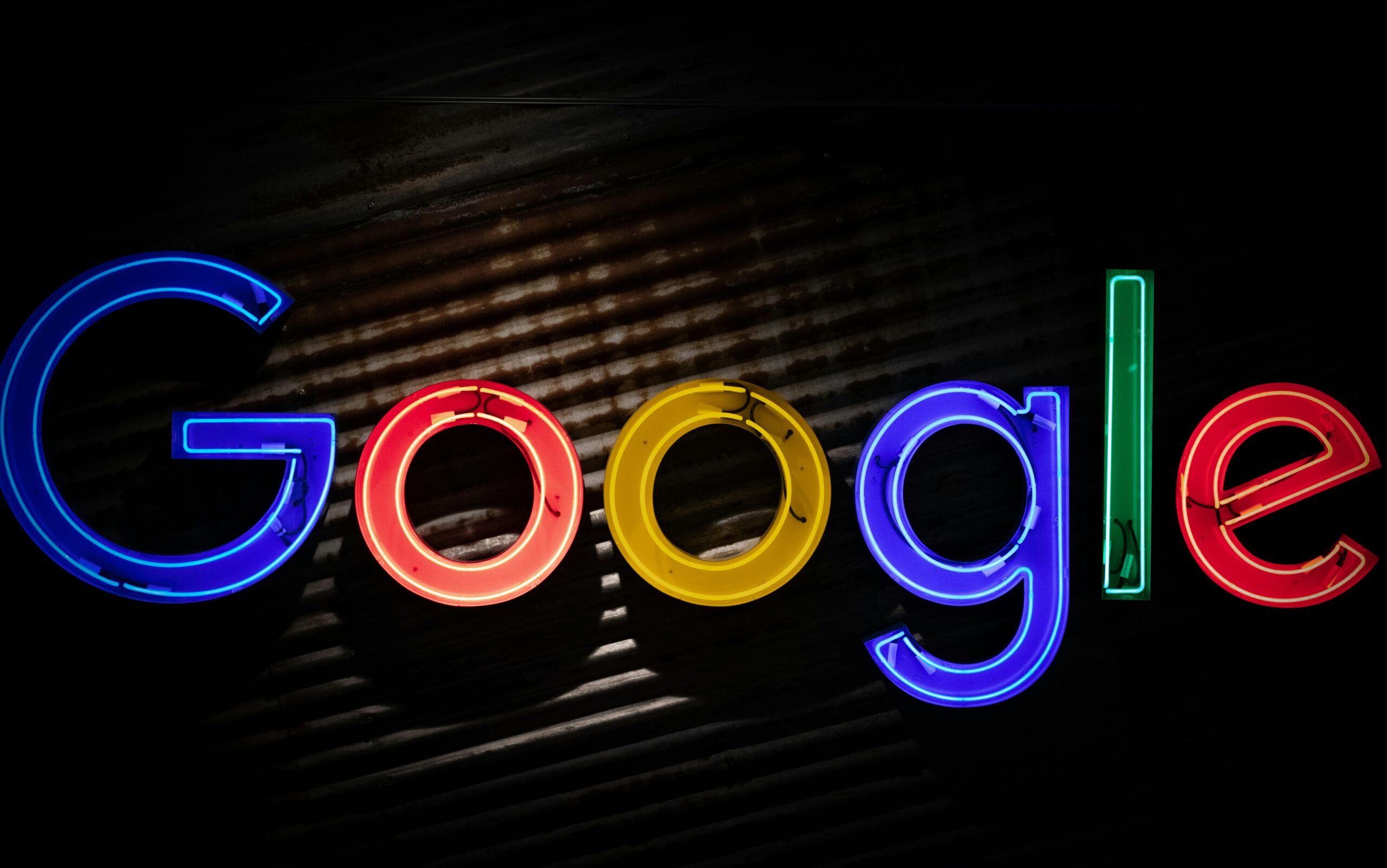 El acuerdo de $125 millones de Google con California para las noticias locales ya se está reduciendo nombre de Google
