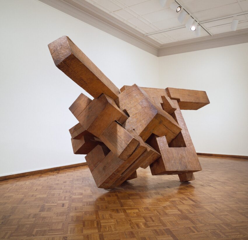 escultura de madera