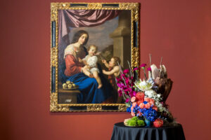 Art Alive celebra 100 años del Museo de Arte de San Diego con flores y Toulouse-Lautrec