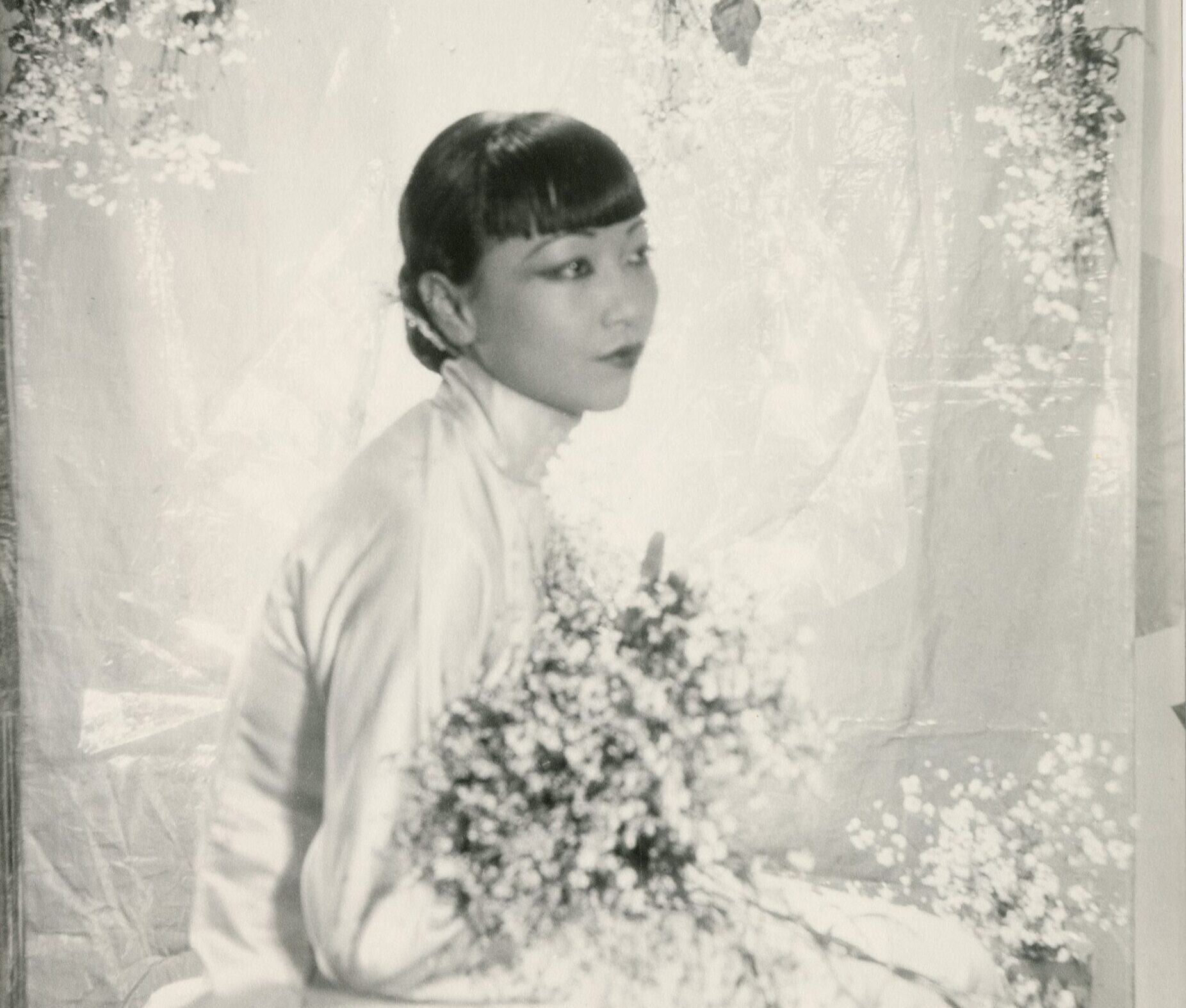 Cecil Beaton en San Diego: exposición que define la historia de la fotografía de moda VARIANT_147_Anna May Wong, 1929_NPG_Beaton_(51)__Anna May Wong 1930 done